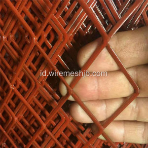 Panel Mesh Logam Berkembang Warna Merah